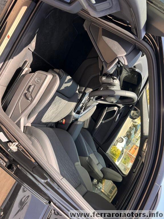 Audi Q5 TDi 150 kW mHEV+ S tronic quattro Launch edition line
