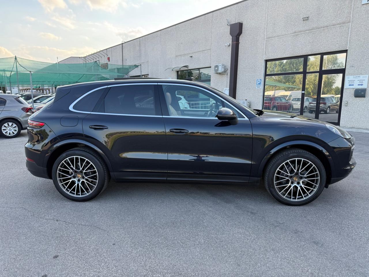 Porsche Cayenne 3.0 V6 340 CV Tetto Apribile Matrix