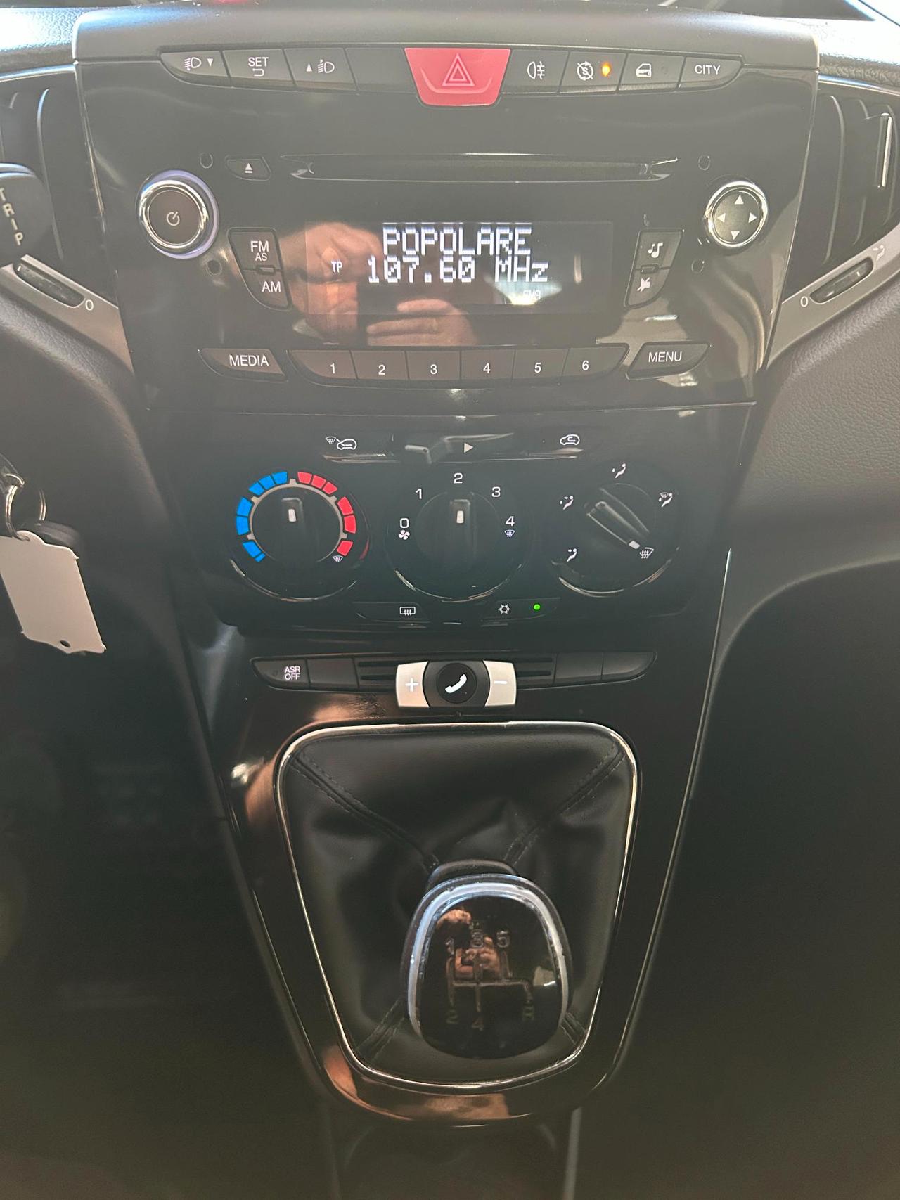 Lancia Ypsilon 5 Porte Ypsilon 1.2 8v Silver s&s 69cv