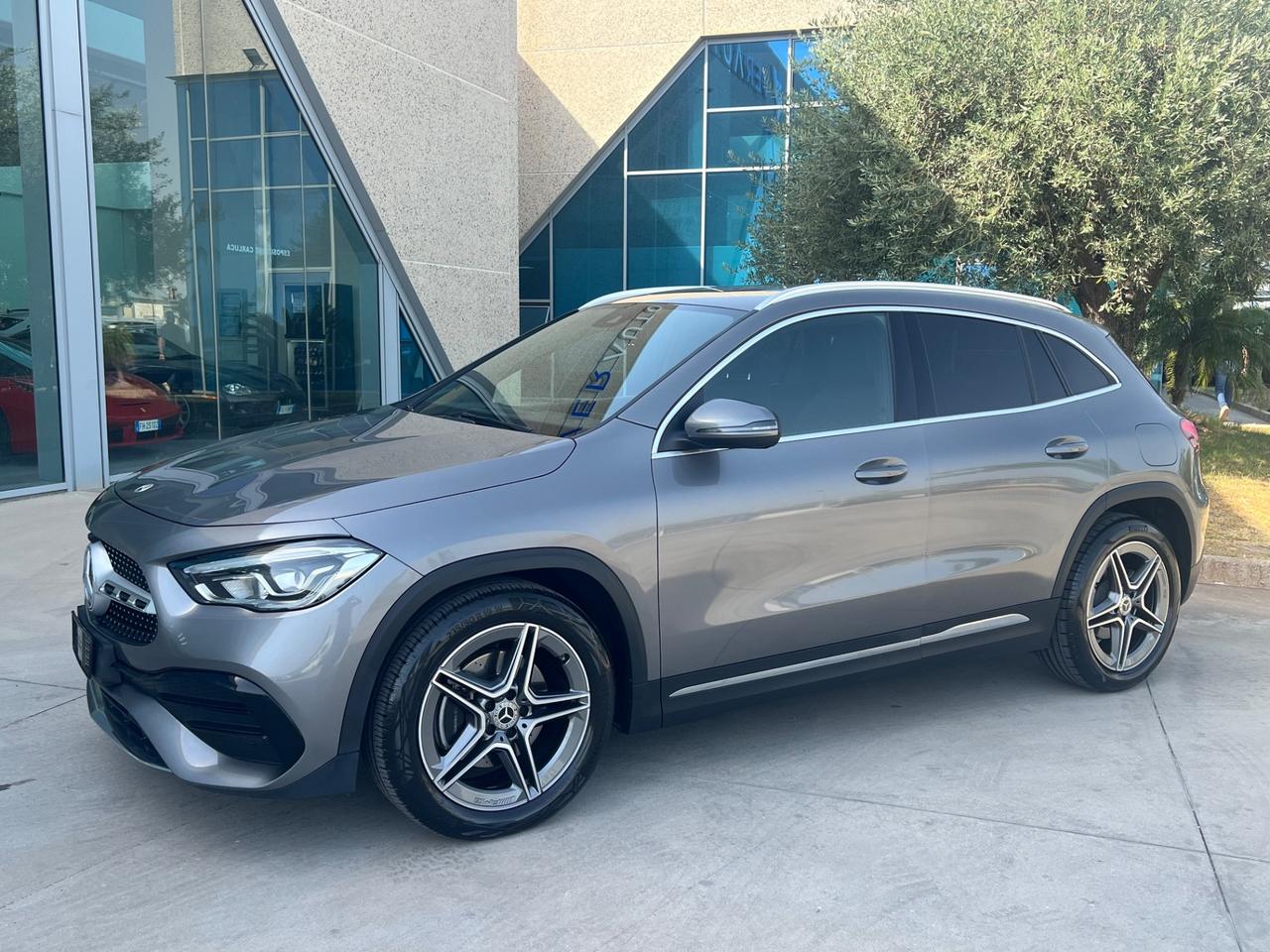 Mercedes-benz GLA 200 d Automatic Premium - possibilità noleggio no scoring