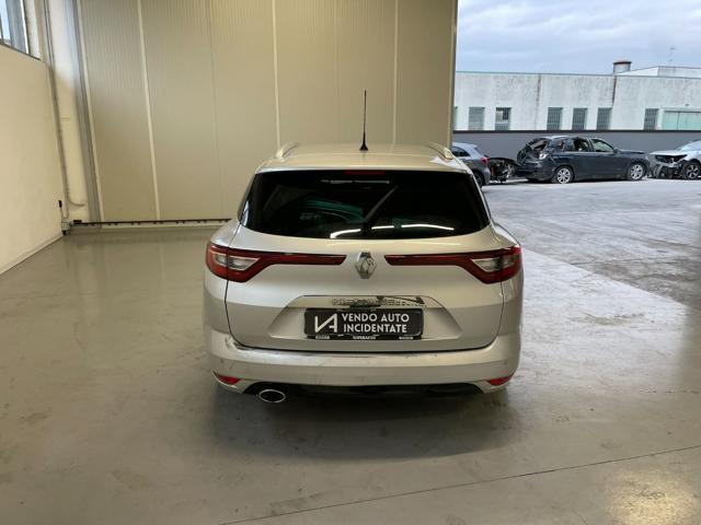 RENAULT Megane SPORTER BLUE DCI 115CV EDC INTENS