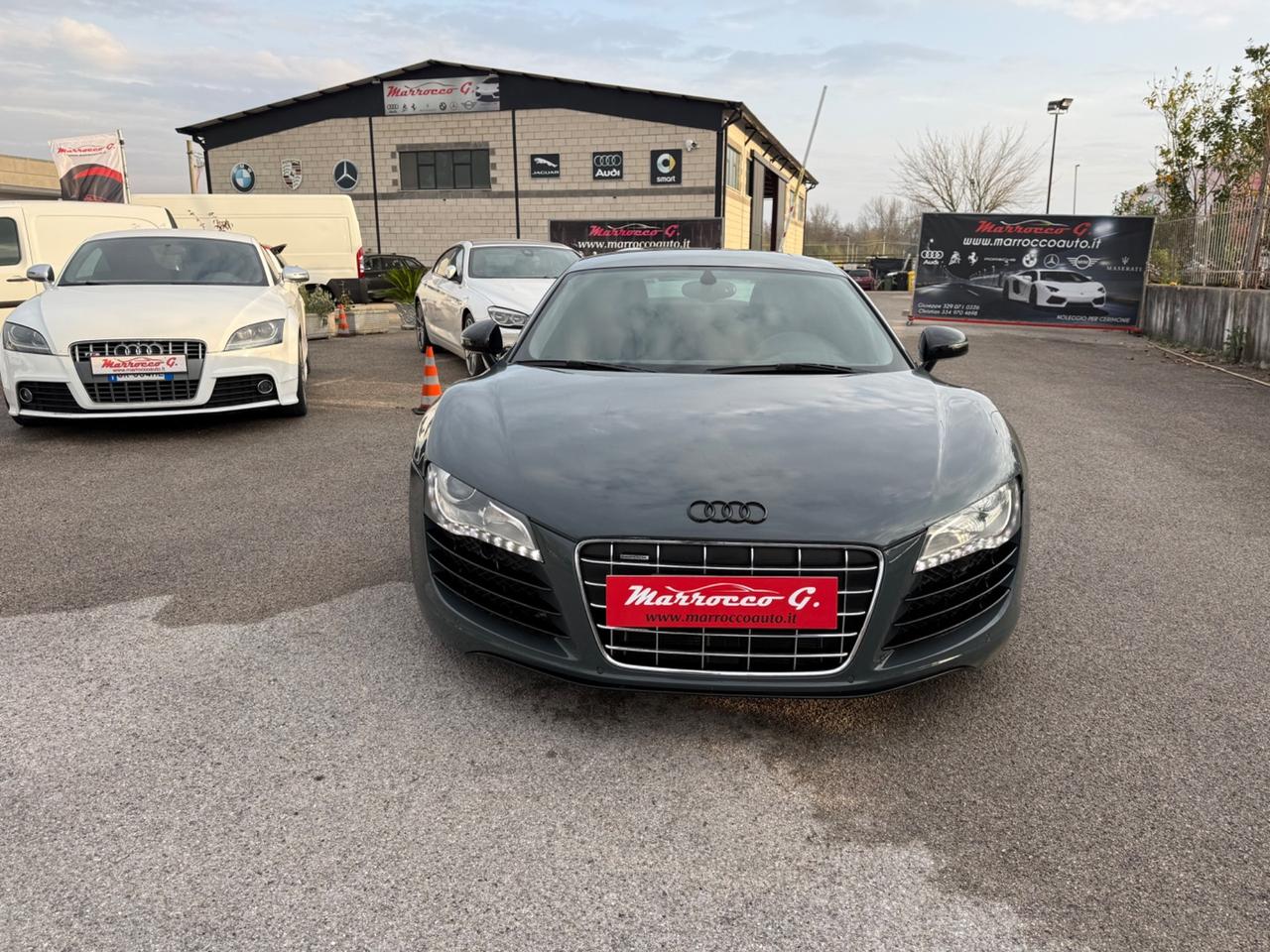 Audi R8 4.2 V8 FSI quattro R tronic