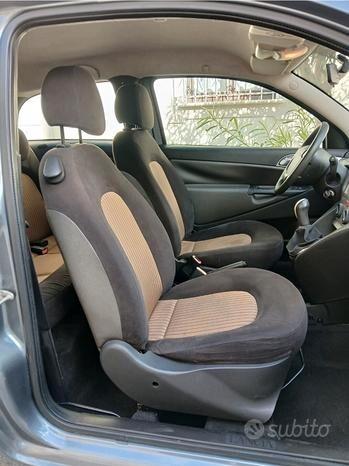 Lancia Ypsilon 1.3 DIESEL - PERMUTE ...