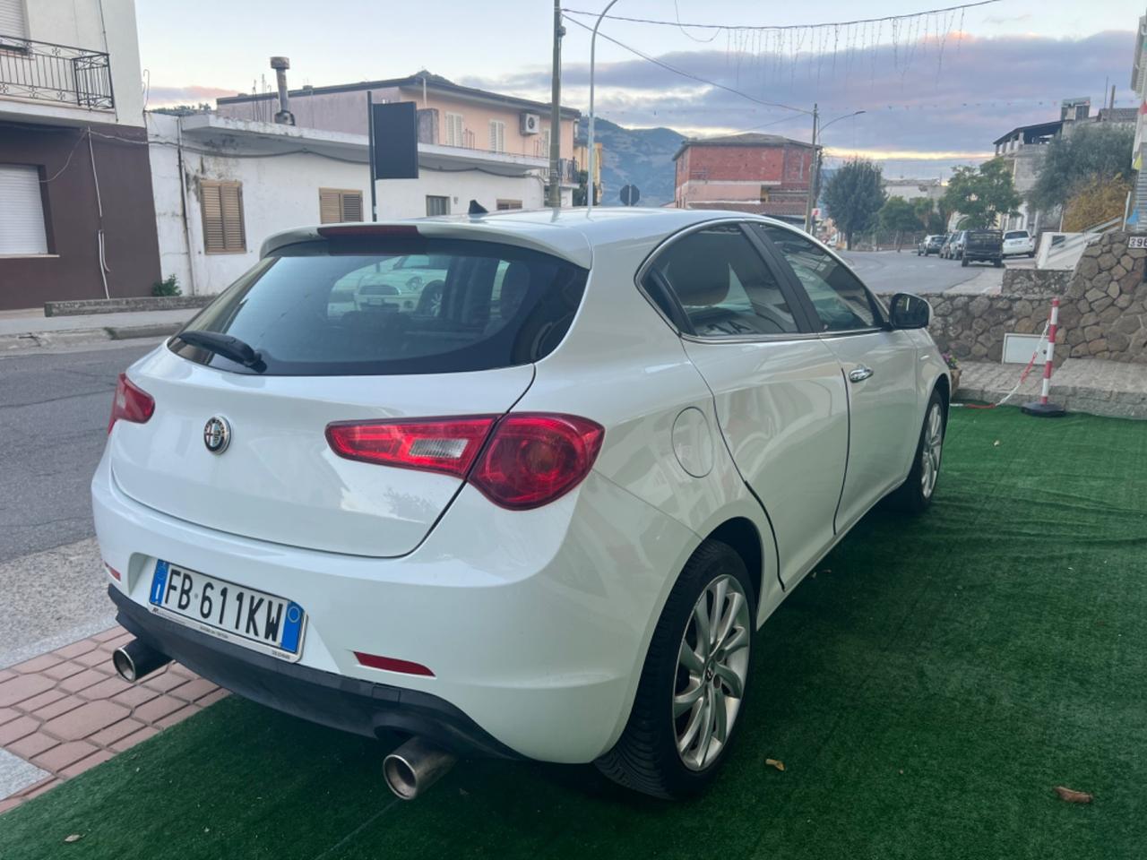 Alfa Romeo Giulietta 1.6 JTDm-2 120 CV Exclusive