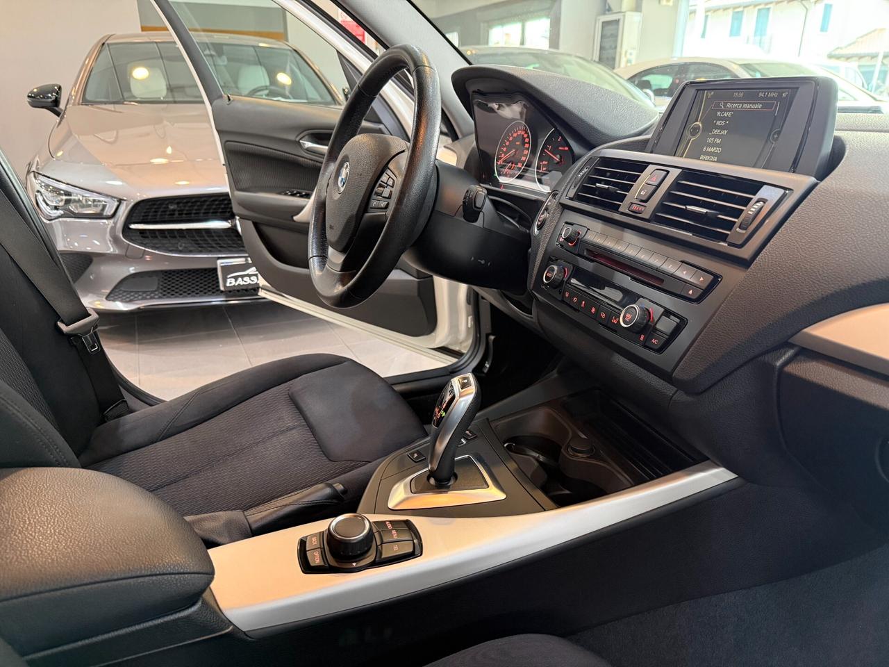 Bmw 116 116d 5p. Efficient Dynamics Urban