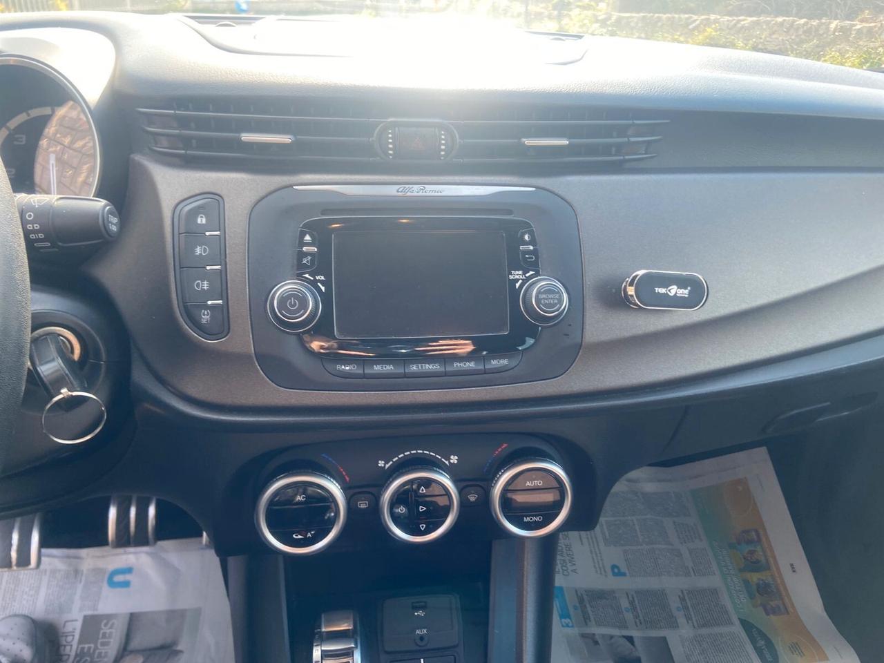 Alfa Romeo Giulietta 1.6 JTDm-2 105 CV Exclusive