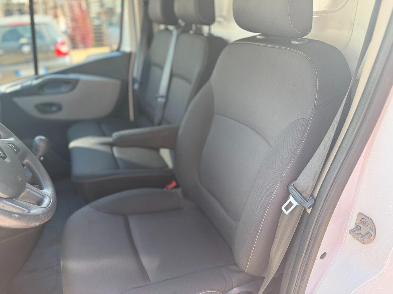RENAULT TRAFIC T29 TETTO ALTO