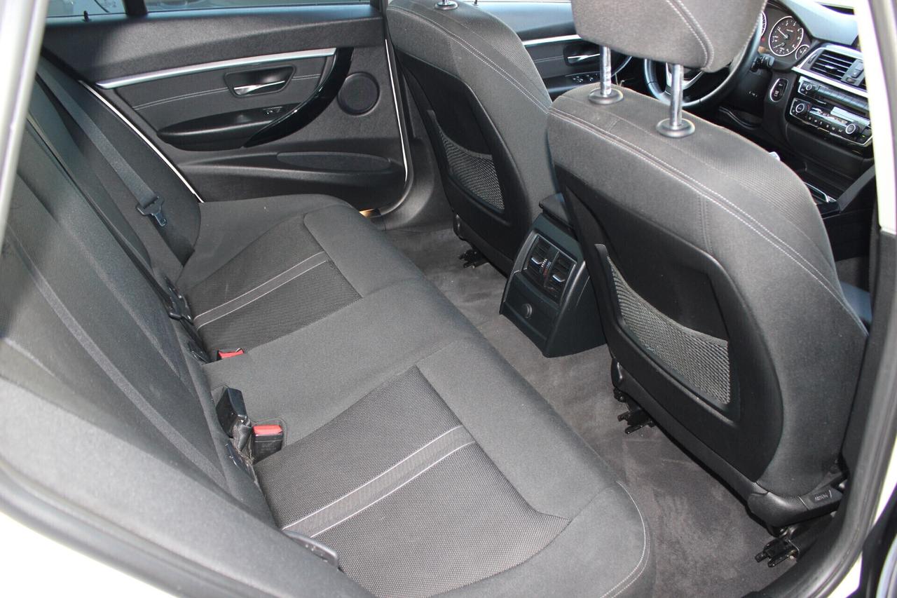 ° BMW 316 . Finanziamento Da 252€