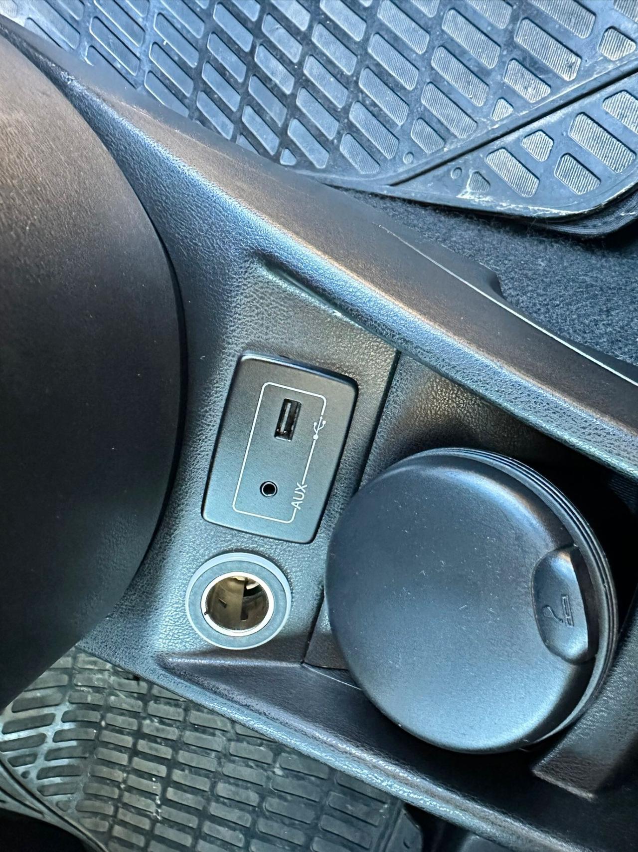 Lancia Ypsilon 1.2 69 CV 5 porte Gold