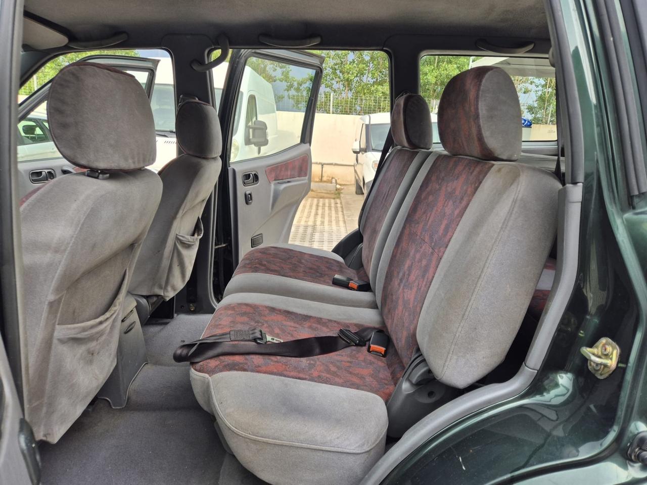 Nissan Terrano II 2.7 Tdi 5 porte SE 7 POSTI