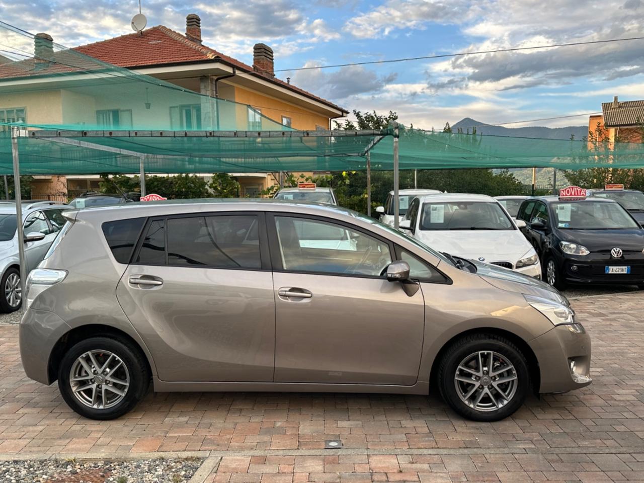 Toyota Verso 1.6 D-4D Active