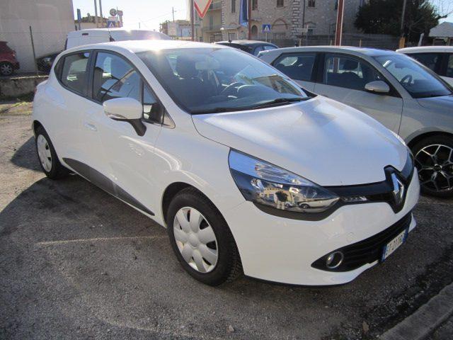 RENAULT Clio 1.2 75CV 5 porte Wave