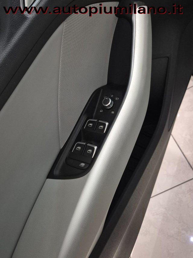 AUDI A3 1.4 TFSI 125 CV S tronic Ambition