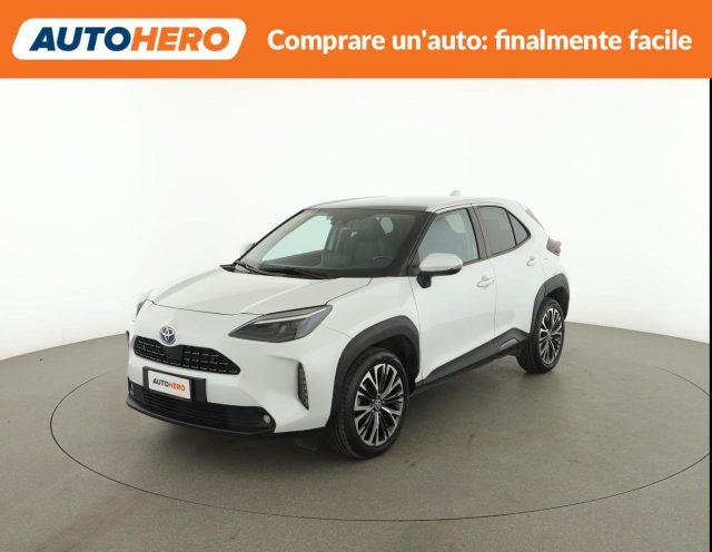 TOYOTA Yaris Cross 1.5 Hybrid 5p. E-CVT AWD-i Lounge