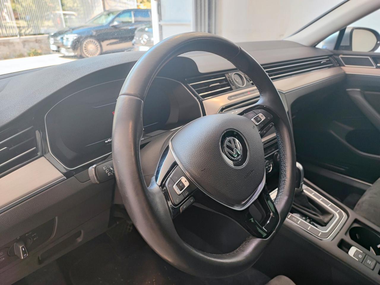 Volkswagen Passat Variant 2.0 TDI DSG Highline BlueMotion Technology