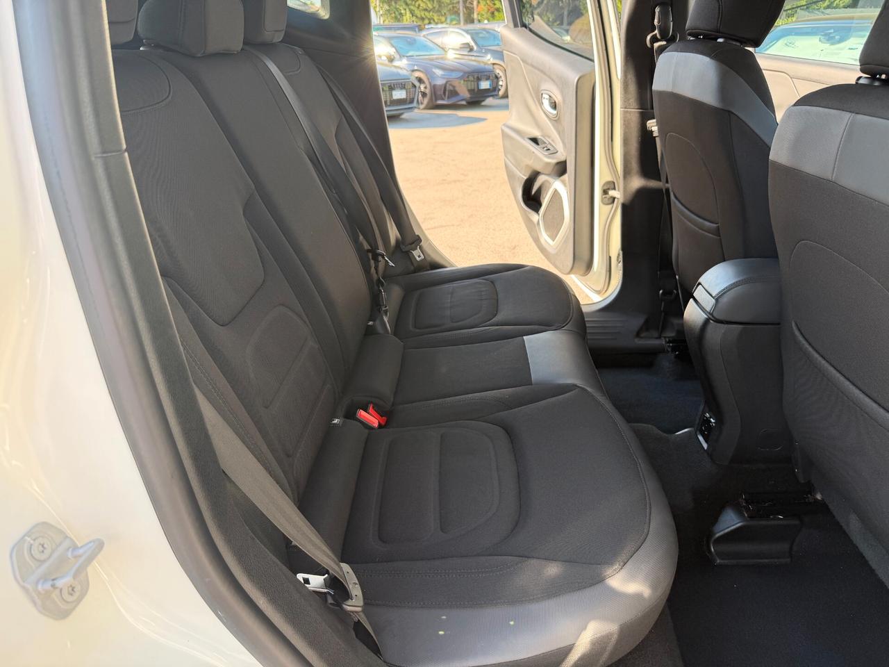 Jeep Renegade 1.6 Mjt 120 CV Limited/MOLTO BELLA /DISTR. OK