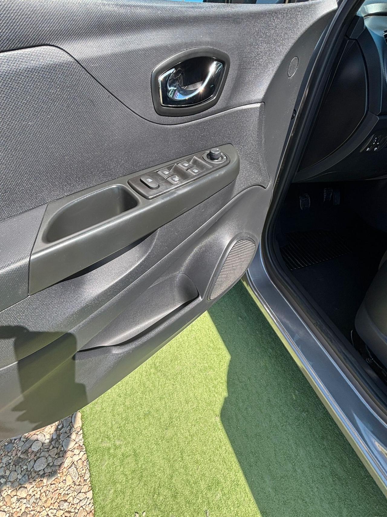 Renault Captur BENZINA 5 PORTE