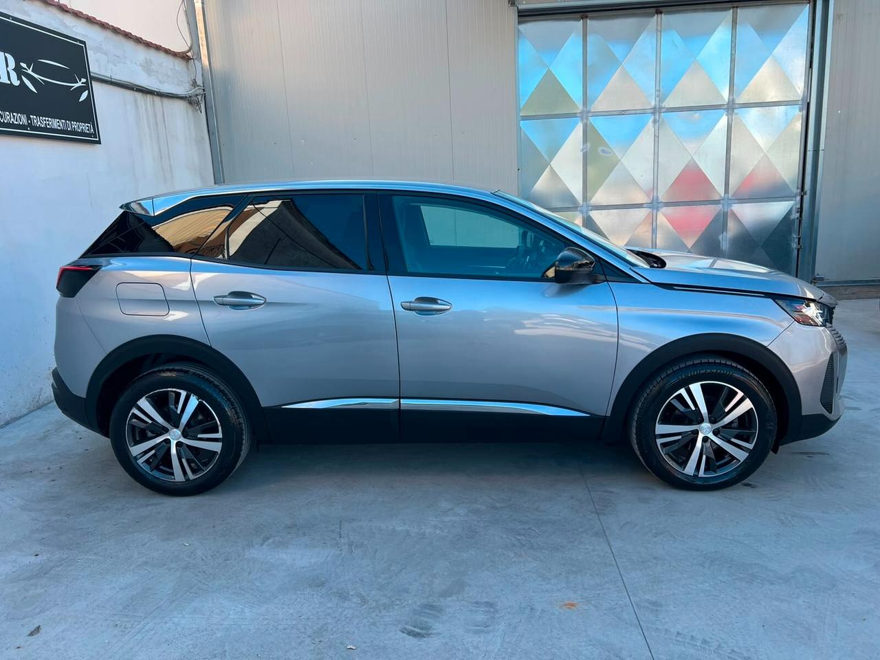 PEUGEOT 3008 1.5 BlueHDi 130CV 2022!!! ALLURE PACK!!!