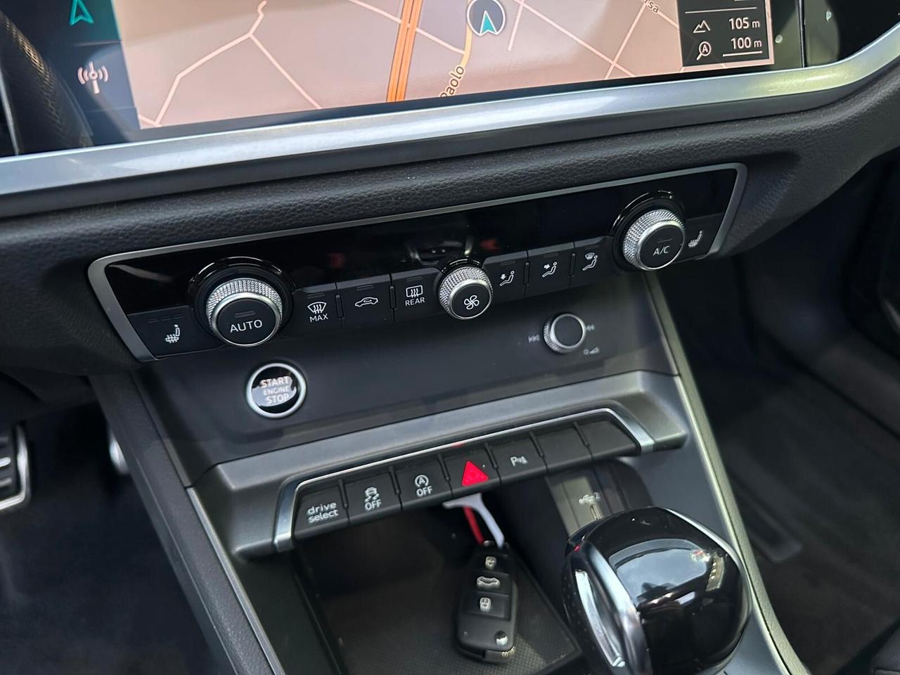 Audi Q3 SPB 40 TDI quattro S tronic line edition - Tetto apribile