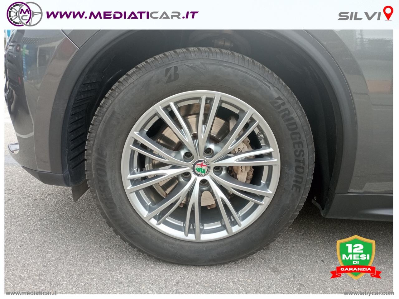 ALFA ROMEO Stelvio 2.2 T.diesel 190 CV AT8 Q4 Exec. +SET GOMME ESTIVE