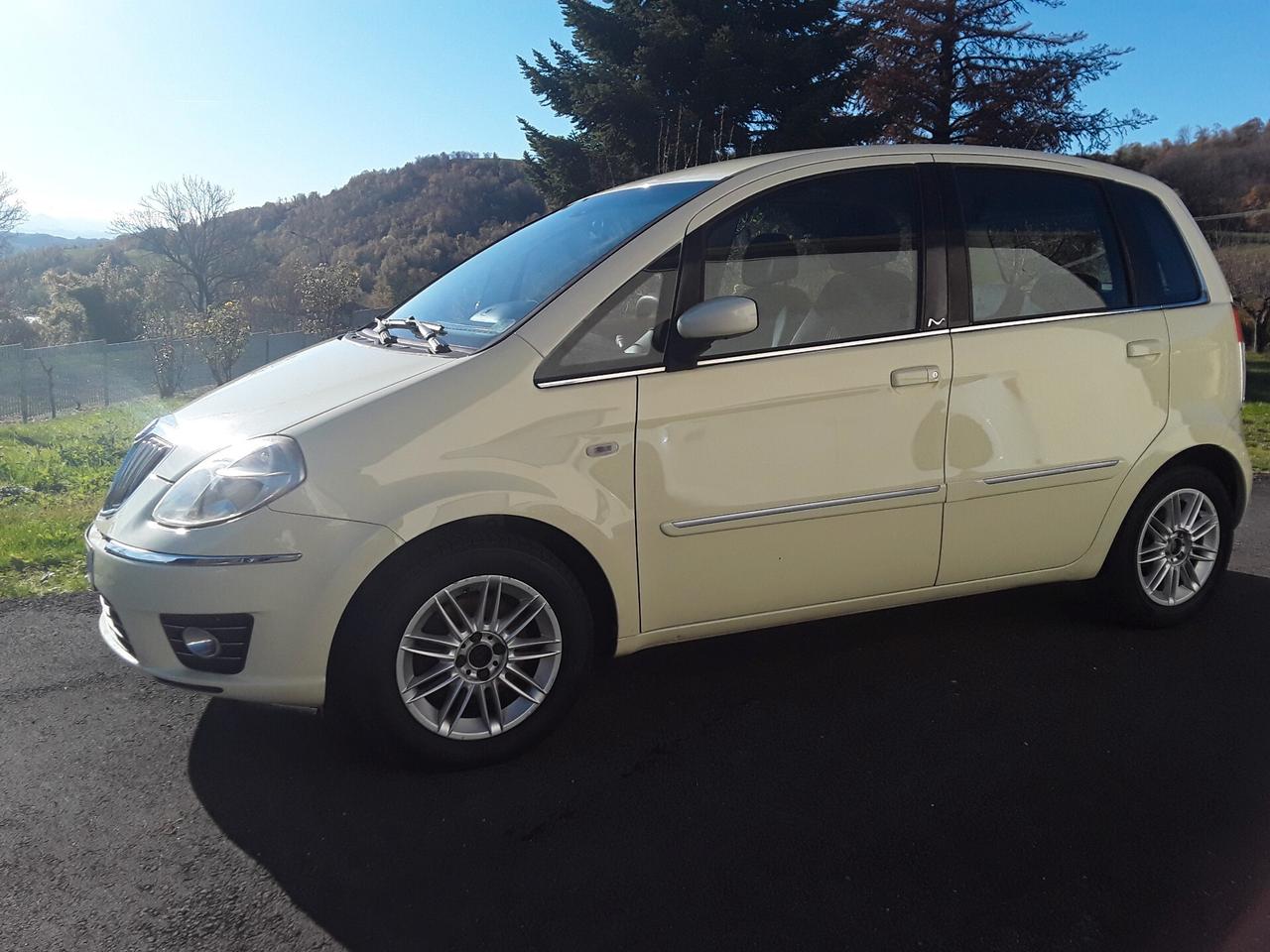 Lancia MUSA 1.3 Multijet 16V 90 CV Oro
