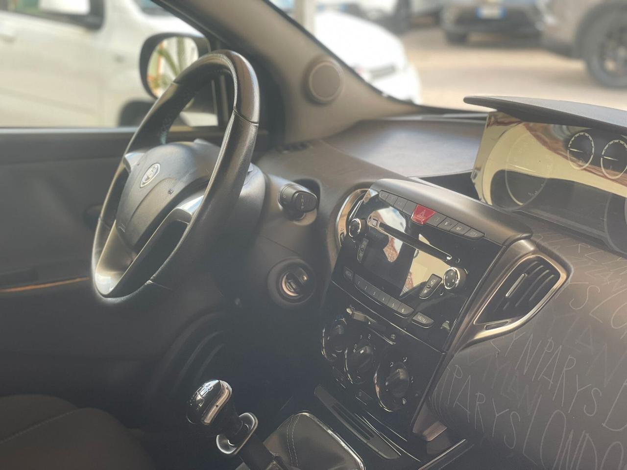 Lancia Ypsilon 1.2 69 CV 5 porte GPL Ecochic