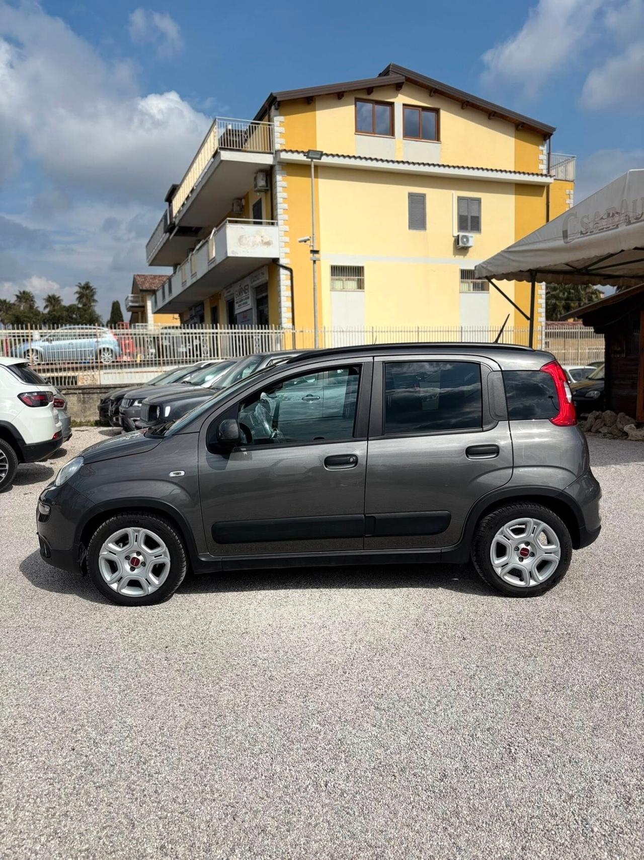 Fiat Panda 1.0 FireFly S&S Hybrid