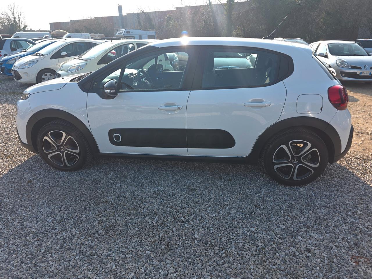 Citroen C3 PureTech 82 S&S Uptown
