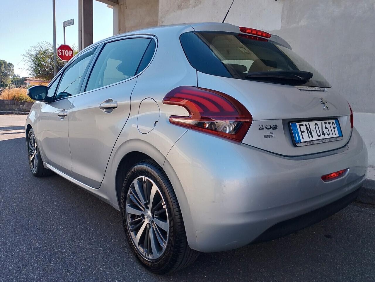 Peugeot 208 BlueHDi 75 Allure neo patentati