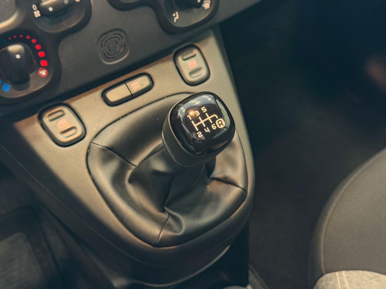 Fiat Panda 1.0 FireFly S&S Hybrid 70 cv