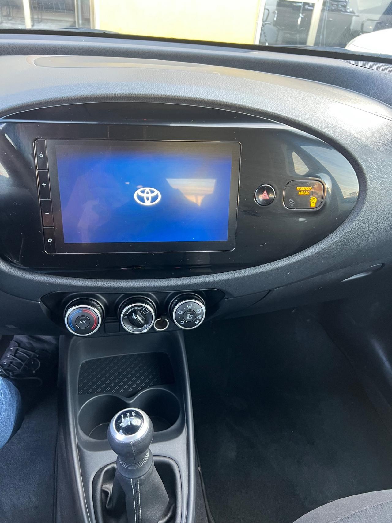 Toyota Aygo X 1.0 VVT-i 72 CV 5 porte Lounge