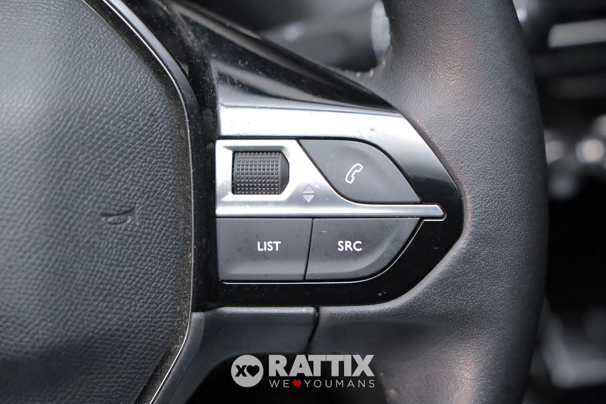 Peugeot e-208 motore elettrico 100kW Allure Pack