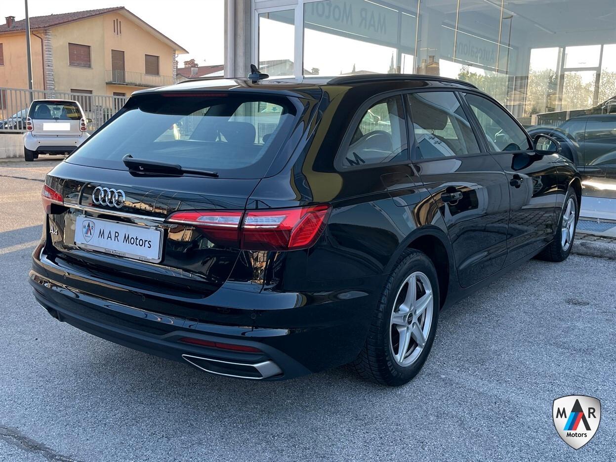 Audi A4 30 TDI/136 CV S tronic Business Advanced