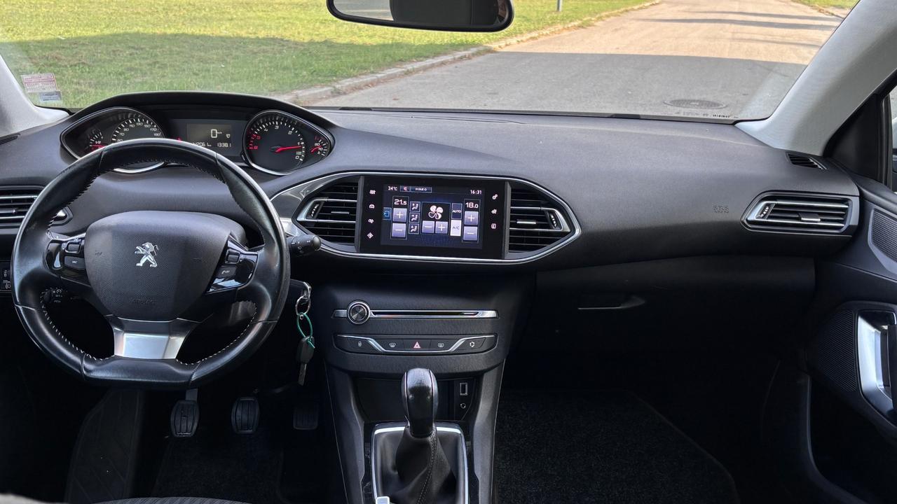 Peugeot 308 BlueHDi 150 S&S Business