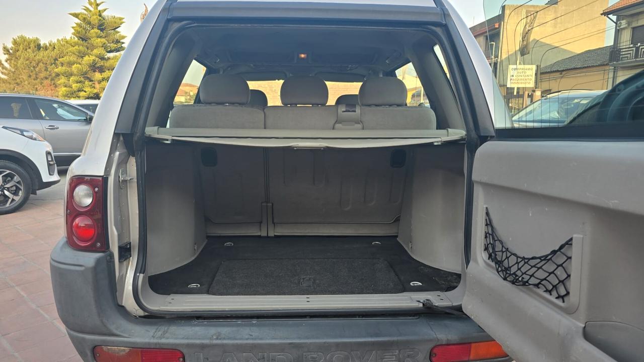 Land Rover Freelander 2.0 TD cat Station Wagon XE