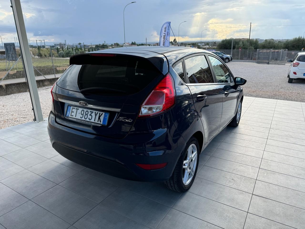 Ford Fiesta 1.5 TDCi 75CV 5 porte Titanium