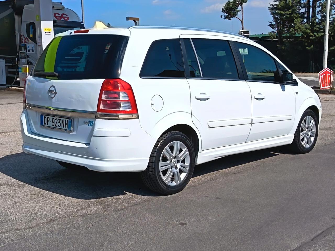 Opel Zafira 1.6 16V ecoM 94CV Club 7 POSTI OCCASIONE