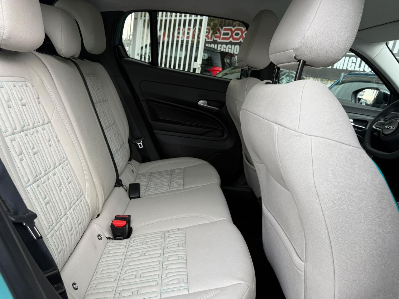 Fiat 600 2025 HYBRID 1.2 MHEV LA PRIMA AUTOMATICA