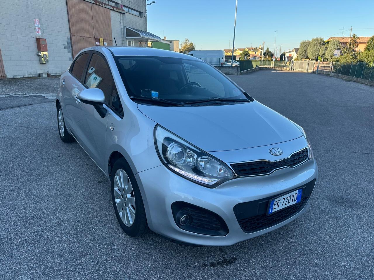 Kia Rio 1.2 CVVT 5p. EX PLUS Neopatentati