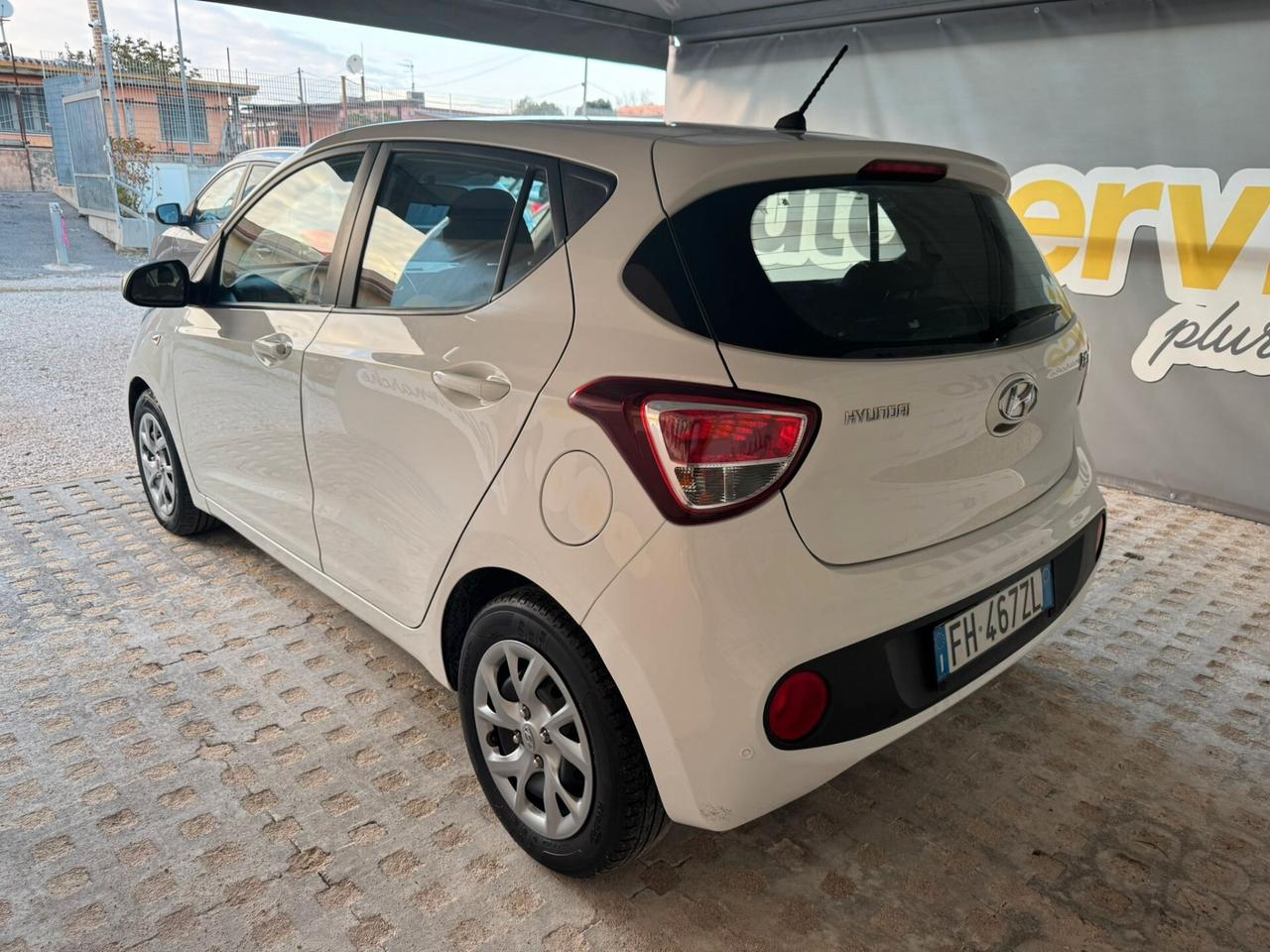 Hyundai i10 1.0gpl
