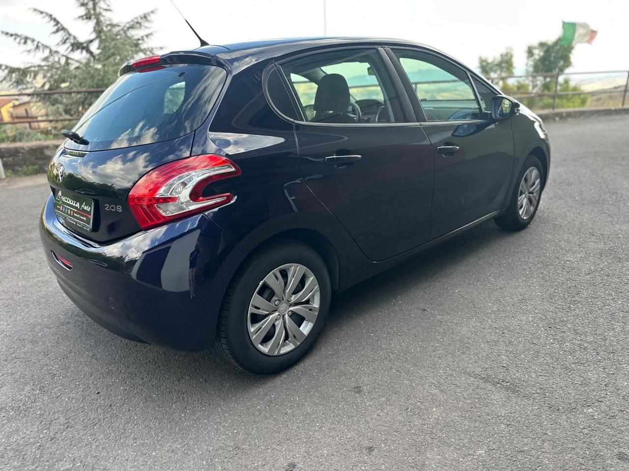 Peugeot 208 1.2 VTi 82 CV 5 porte Allure