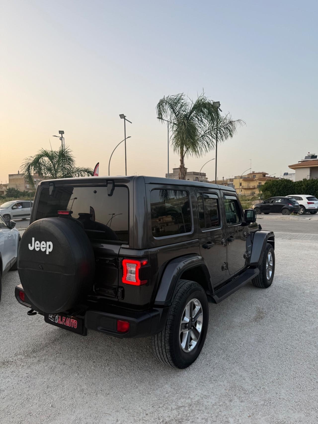 Jeep Wrangler Unlimited 2.2 Mjt II Sahara