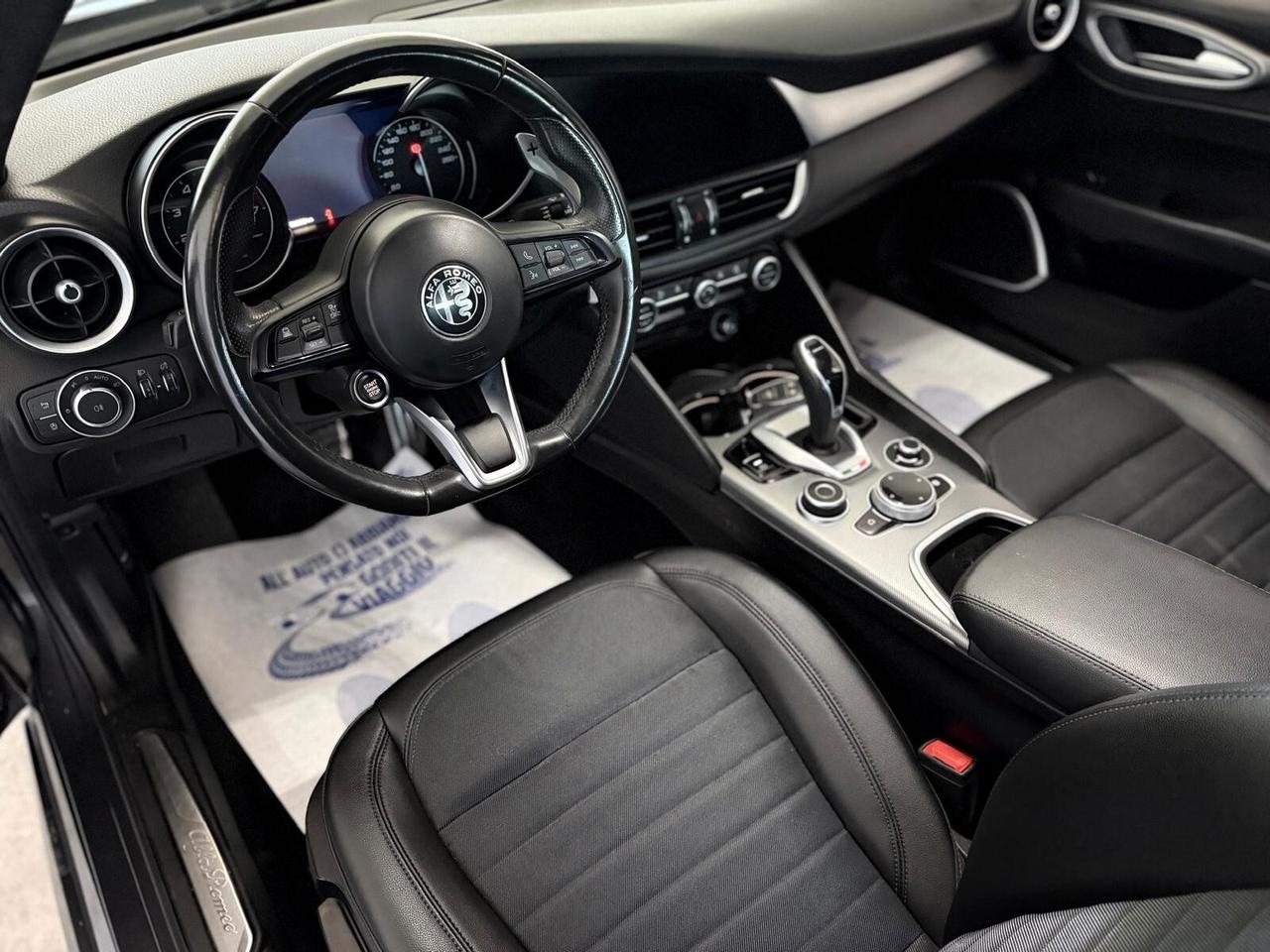 Alfa Romeo Giulia 2.0 Turbo 200 CV AT8 Sprint
