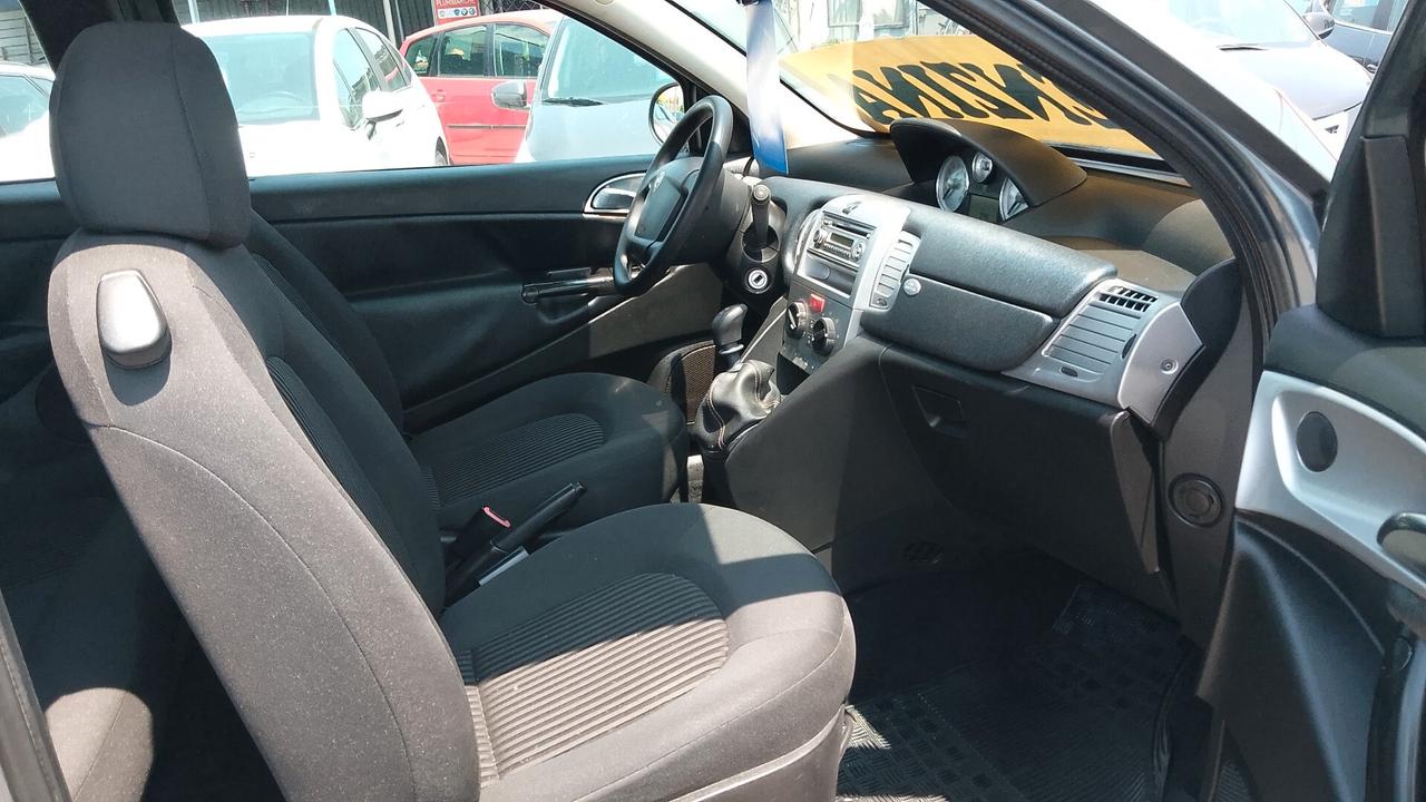 Lancia Ypsilon Lancia y 1.2 benzina neo patentati
