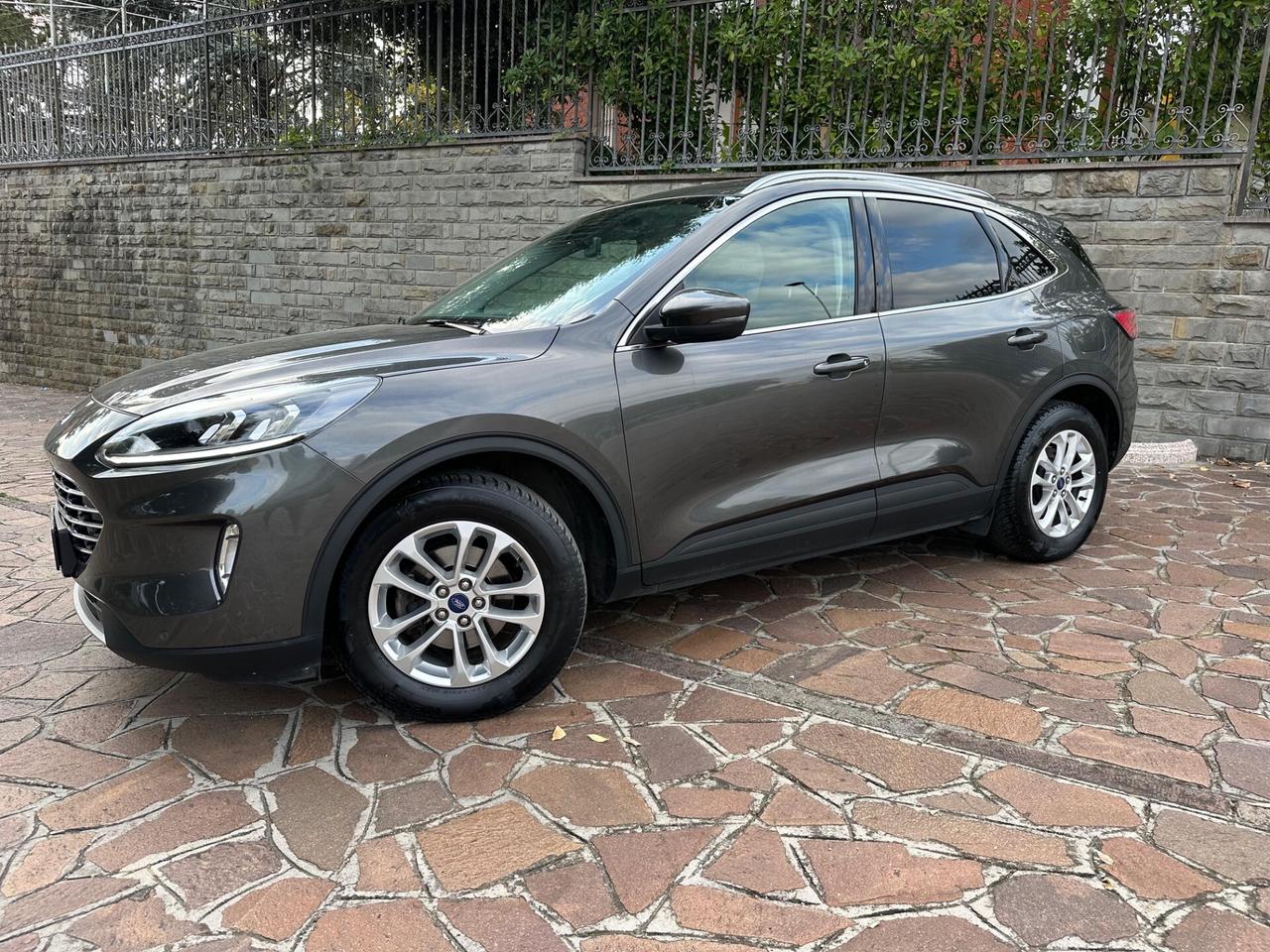 Ford Kuga 1.5 EcoBlue 120 CV aut. 2WD Titanium