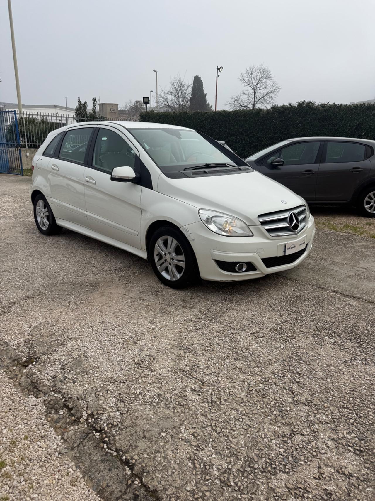 Mercedes-benz B 180 CDI