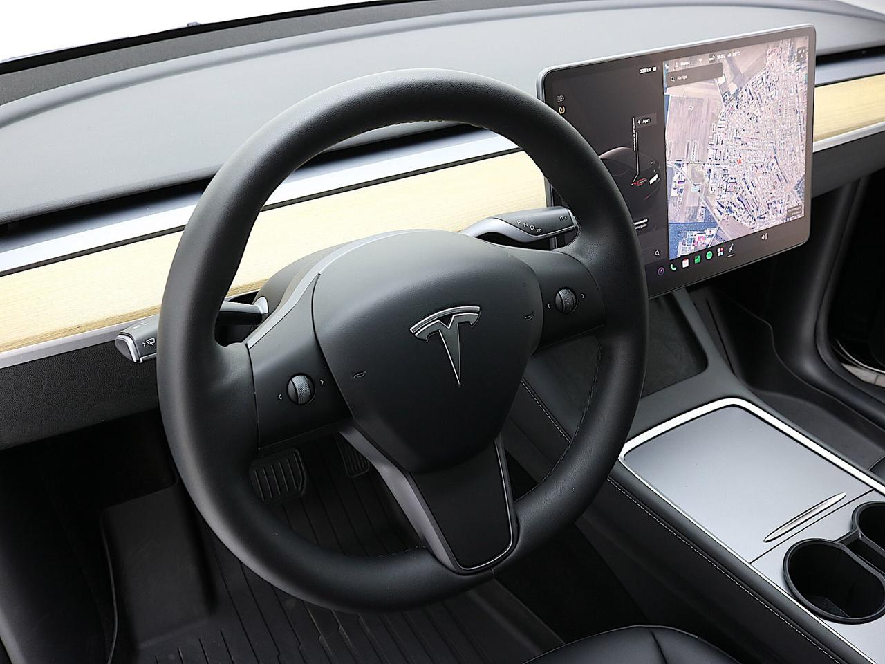 Tesla Model Y Long Range Dual Motor AWD