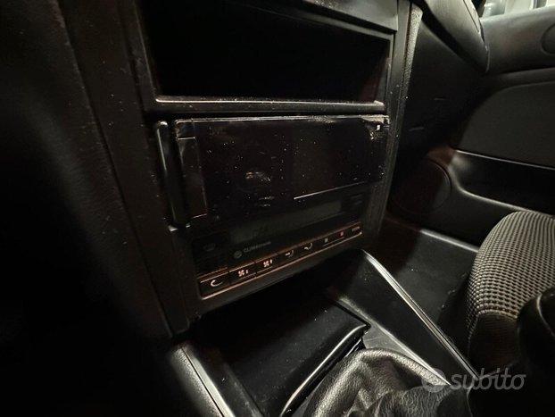 VOLKSWAGEN Golf 4 serie Golf 1.6 16V cat 5 po...