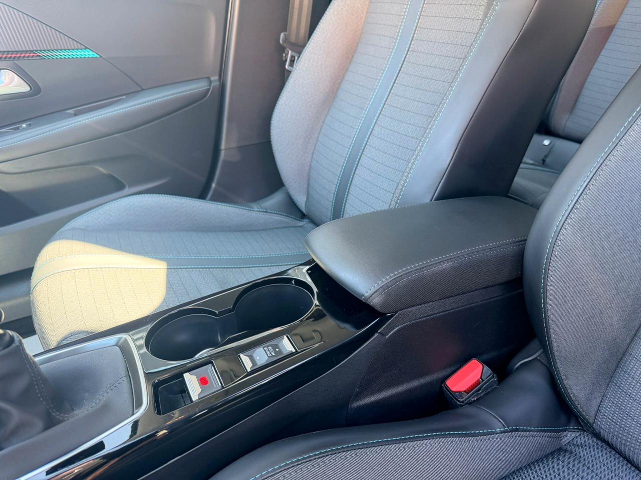 Peugeot 208 BlueHDi 100 Stop&Start 5 porte Allure