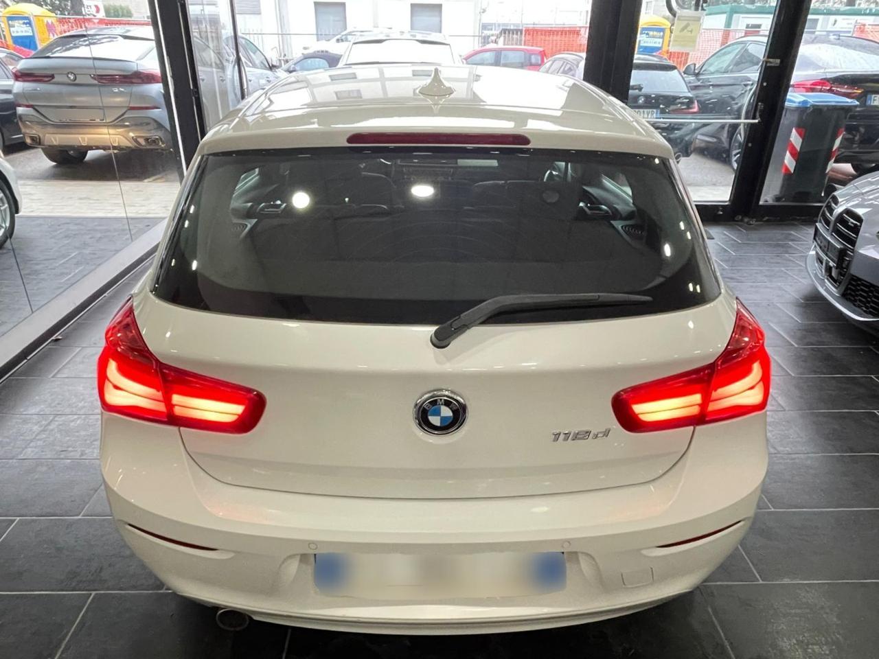 BMW Serie 1 Advantage F40